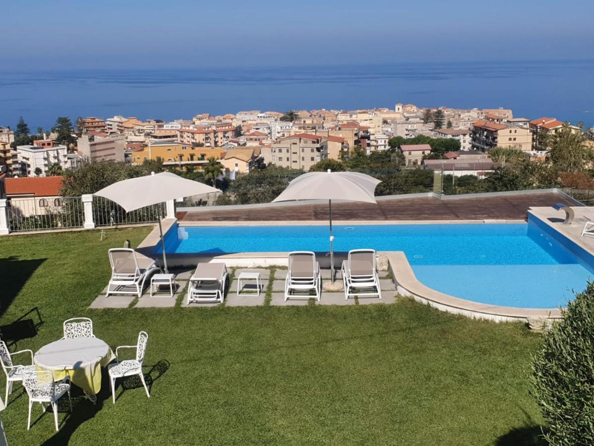 Appartamenti Borgo Panoramico N 5 Tropea Kültér fotó